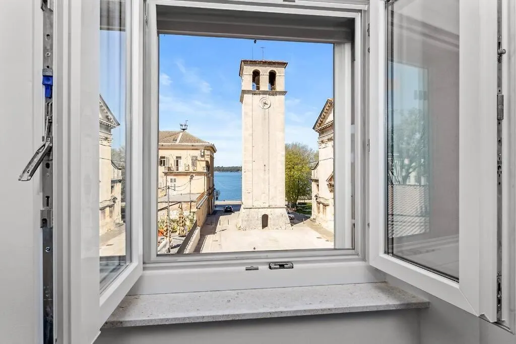 Old Tower Center Apartment Pula